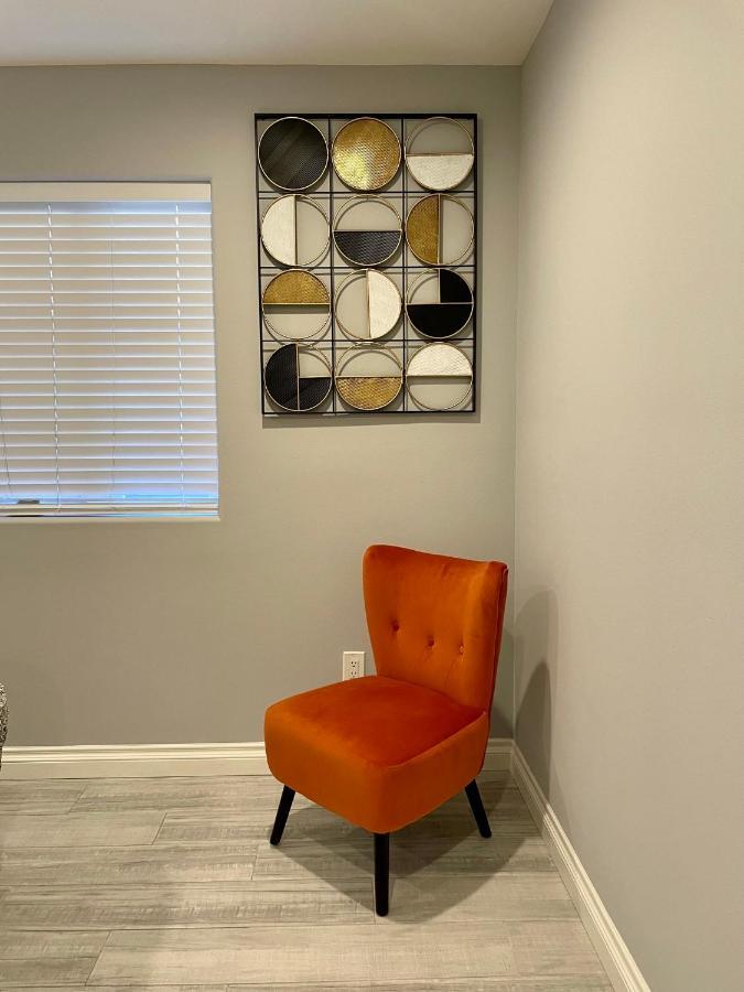 Stylish Hollywood Townhouse - Ideal Location ลอสแอนเจลิส ภายนอก รูปภาพ