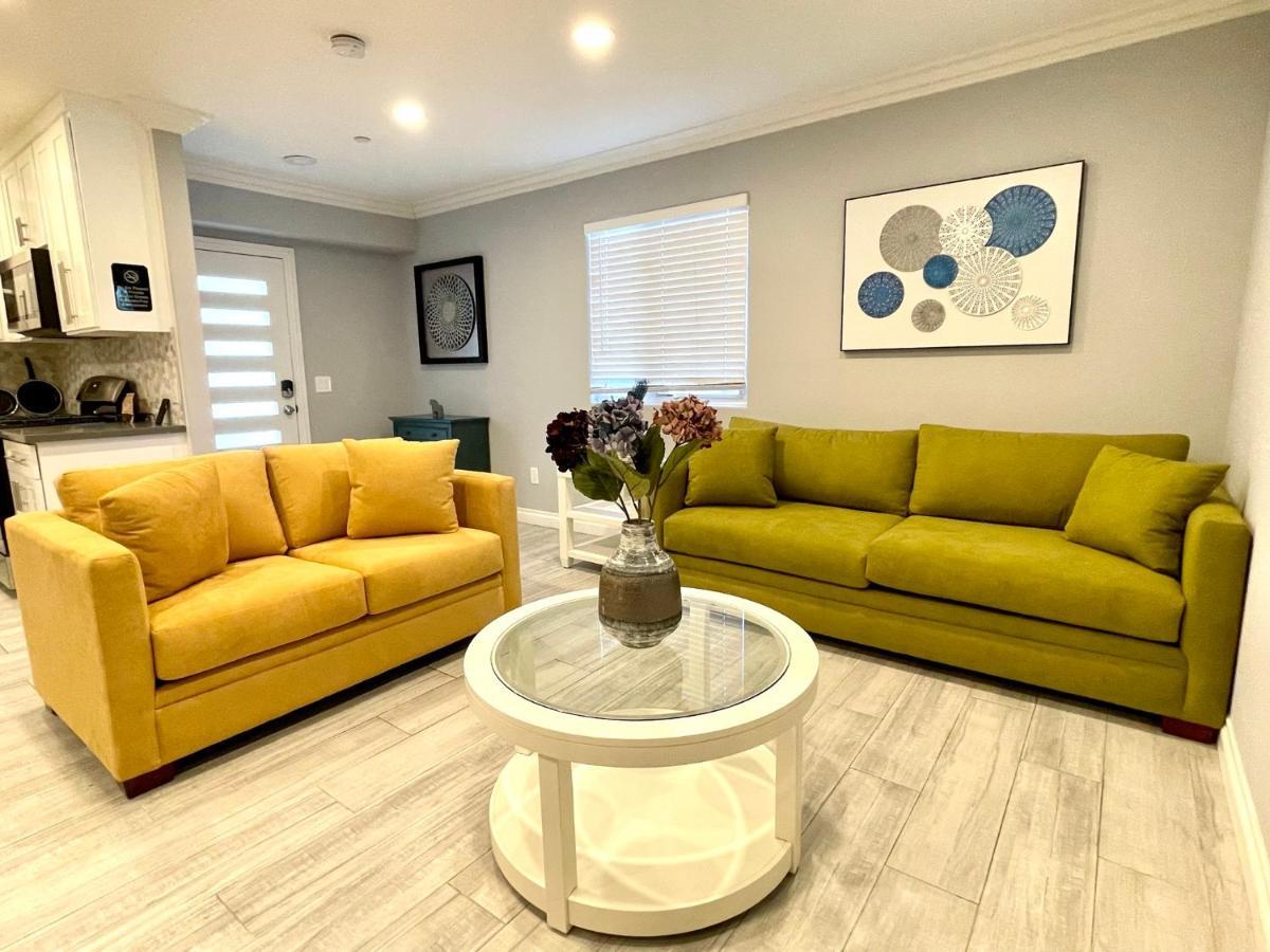 Stylish Hollywood Townhouse - Ideal Location ลอสแอนเจลิส ภายนอก รูปภาพ